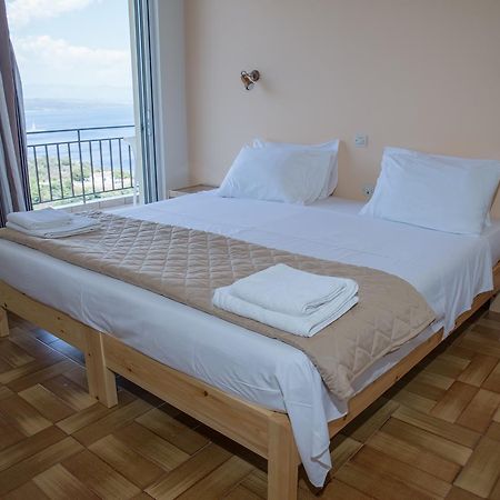 Hotel Milton Mavrovouni  Экстерьер фото
